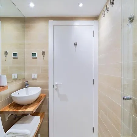 Stunning Seaview Terrace One-bedroom 公寓 丰希罗拉